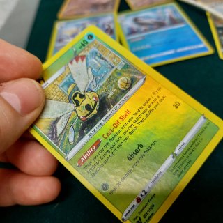 30 Cartas Pokémon Holográficas Full Art Entrenador