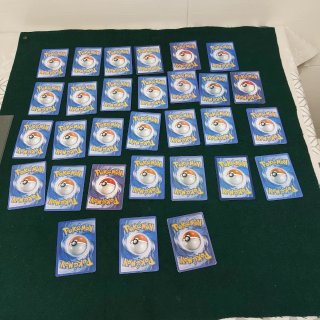 30 Cartas Pokémon Holográficas Full Art Entrenador