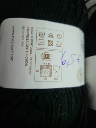 Lã Bica Rosários4 Preta 100g