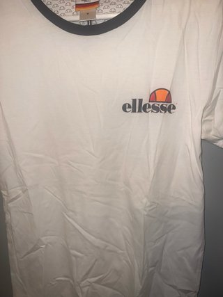 Camiseta Ellesse Blanca con Logo en Manga