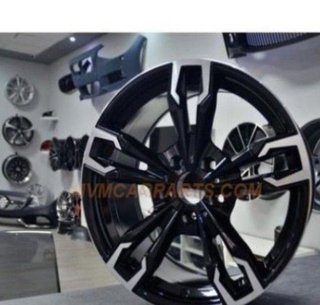Juego de 4 Llantas 18 G8 Sport Black BM107