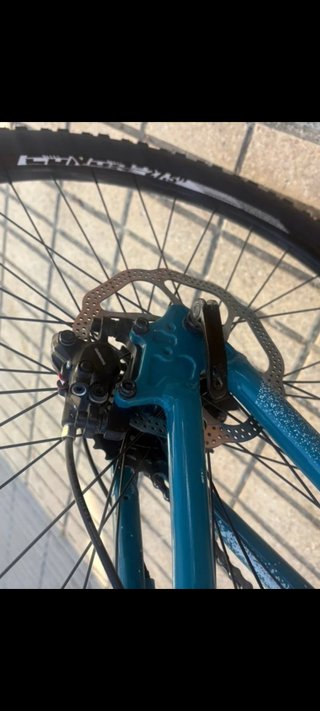 Bicicleta 27.5 pulgadas, frenos de disco. Talla S.