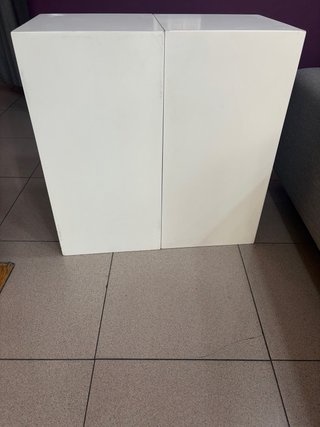 Espositore e poltrone per negozio. Set da 3,73 cm