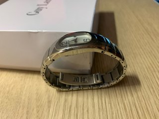 Reloj Guy Laroche Plata