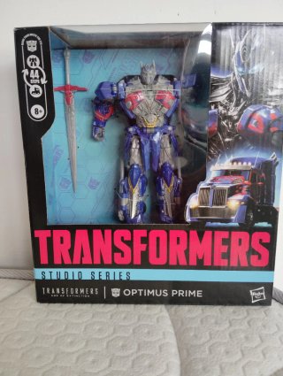 Transformers Optimus Prime AOE