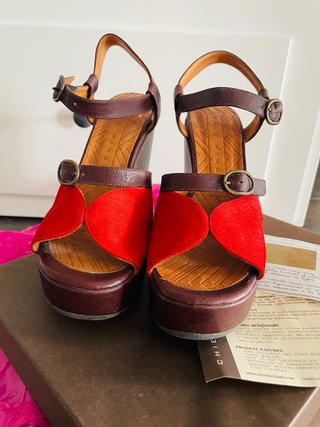 Sandalias Chie Mihara Plataforma Rojo y Marrón