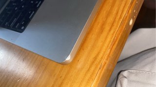 MacBook M4 2024 512GB 16GB RAM le falta elcargado
