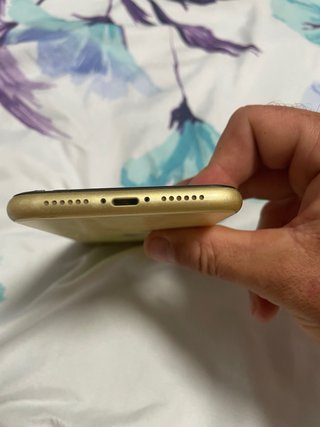 iPhone 11 64GB Oro