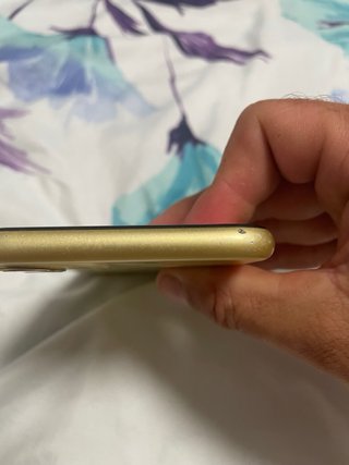 iPhone 11 64GB Oro