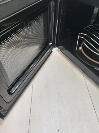 Microondas Hisense 20L con Grill