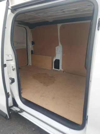 Opel Vivaro 2021