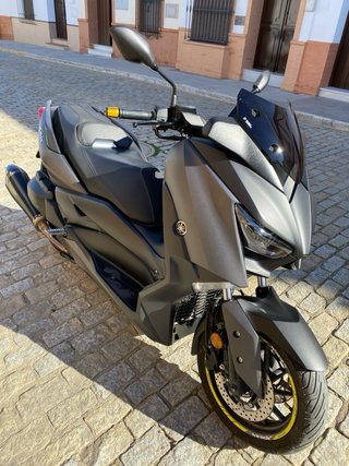 Yamaha X-MAX 400 - Año 2019