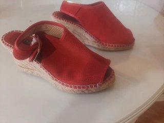 Sandalias cuña esparto rojas