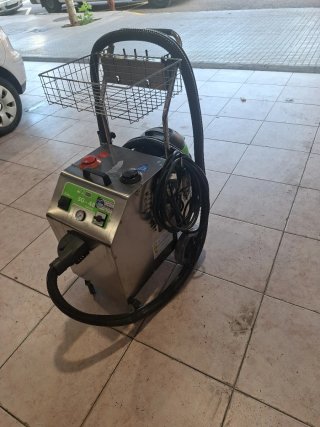 Maquina profecional a vapor