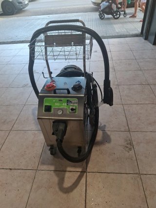 Maquina profecional a vapor