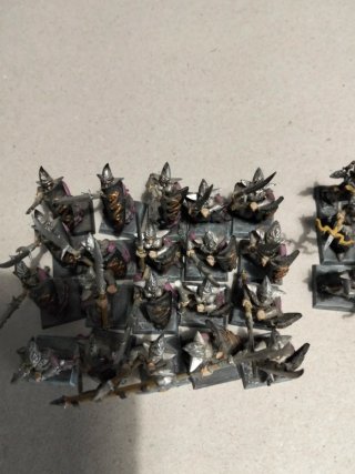 Warhammer Fantasy Elfos Oscuros