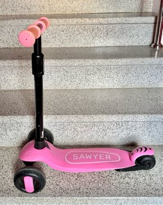 Patinete infantil Sawyer 3 ruedas ajustable