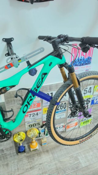 Bicicleta Orbea OIZ talla M Modelo M10