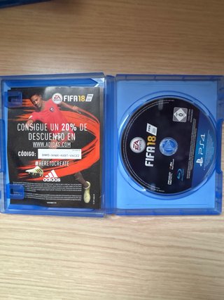 Pacchetto 3 Giochi PS4: FIFA 18, 19 e 21