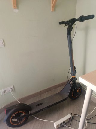 Patinete Cecotec Bongo D30 XL