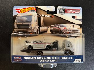 Hot Wheels Team Transport Nissan Skyline GT-R (BNR