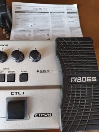 BOSS GT-1B Bass Effects Processor