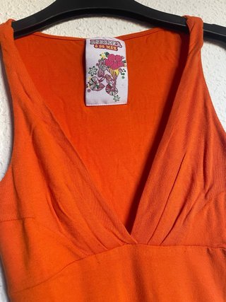 Camiseta naranja Bershka talla S