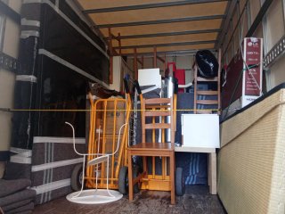 Portes y mudanzas