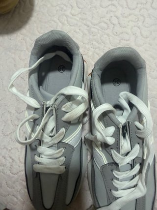 Zapatos de tacón beige/marrón talla 37