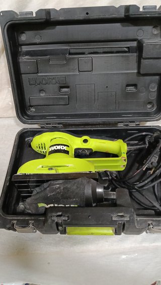 Lijadora Orbital WORX 260W 180mm