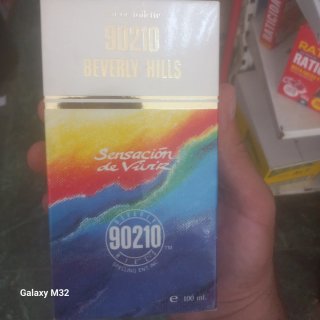 Perfume 90210 Beverly Hills Sensación de Vivir