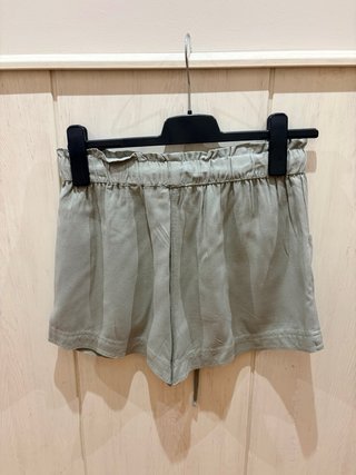 Pantalón corto viscosa nuevo elegante y fresquito