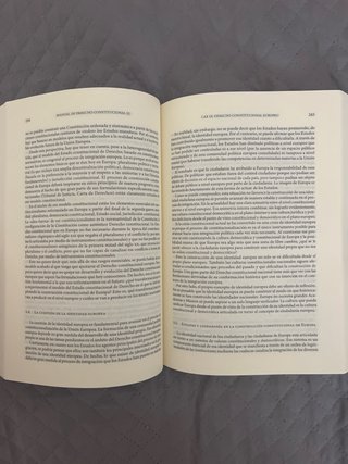 Manual de derecho constitucional Constitución y...