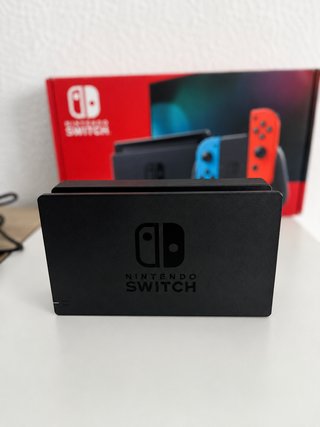 Nintendo Switch Azul y Rojo