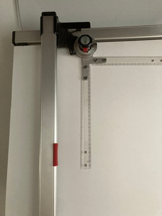 Mesa de Dibujo Técnico Ajustable