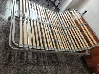 Cama con motor 135 cm