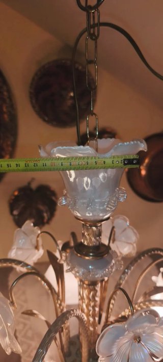 Lampadario Murano stile oro e bianco