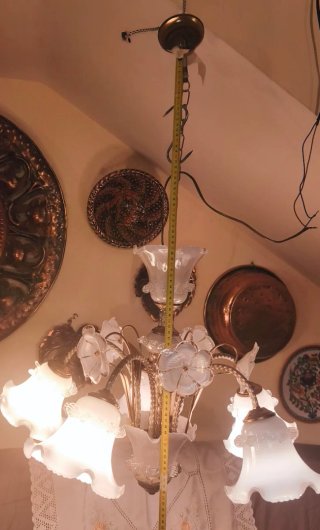 Lampadario Murano stile oro e bianco