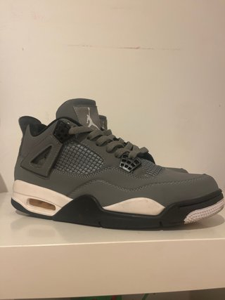 Jordan 4 Grigie