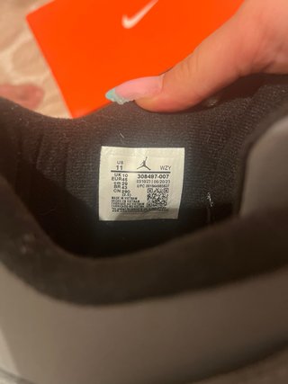 Jordan 4 Grigie