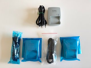 Caricabatterie Canon CB-2LYE