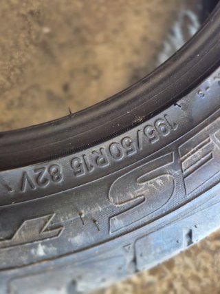 4 Neumáticos Toyo Proxes 195/50 R15 82V
