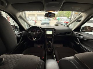 Opel Zafira Tourer 2016