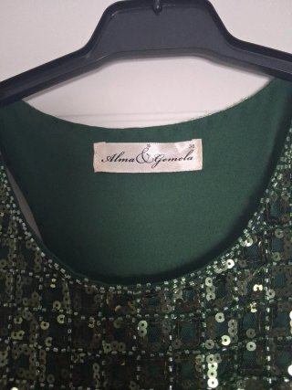 Vestido lentejuelas verde con flecos