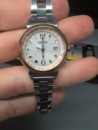 Reloj Seiko Mujer Oro y Plata