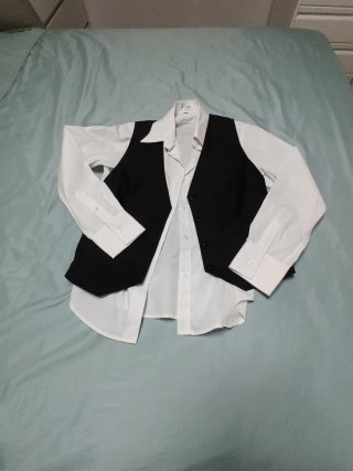 Camisa y chaleco hostelería