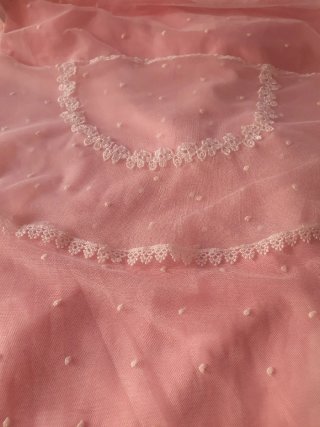 Manteletas falleras blancas con puntilla