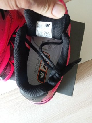 Zapatillas New Balance Mujer Rosa y Negro