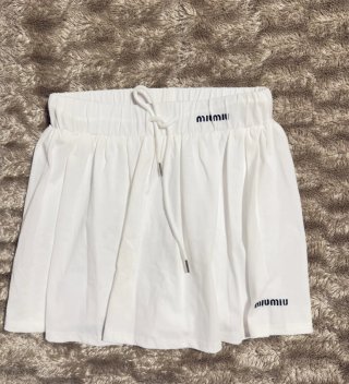 Falda Blanca Plisada talla unica