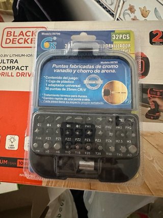 REBAJADO!Set de Puntas Destornillador de 31 Piezas